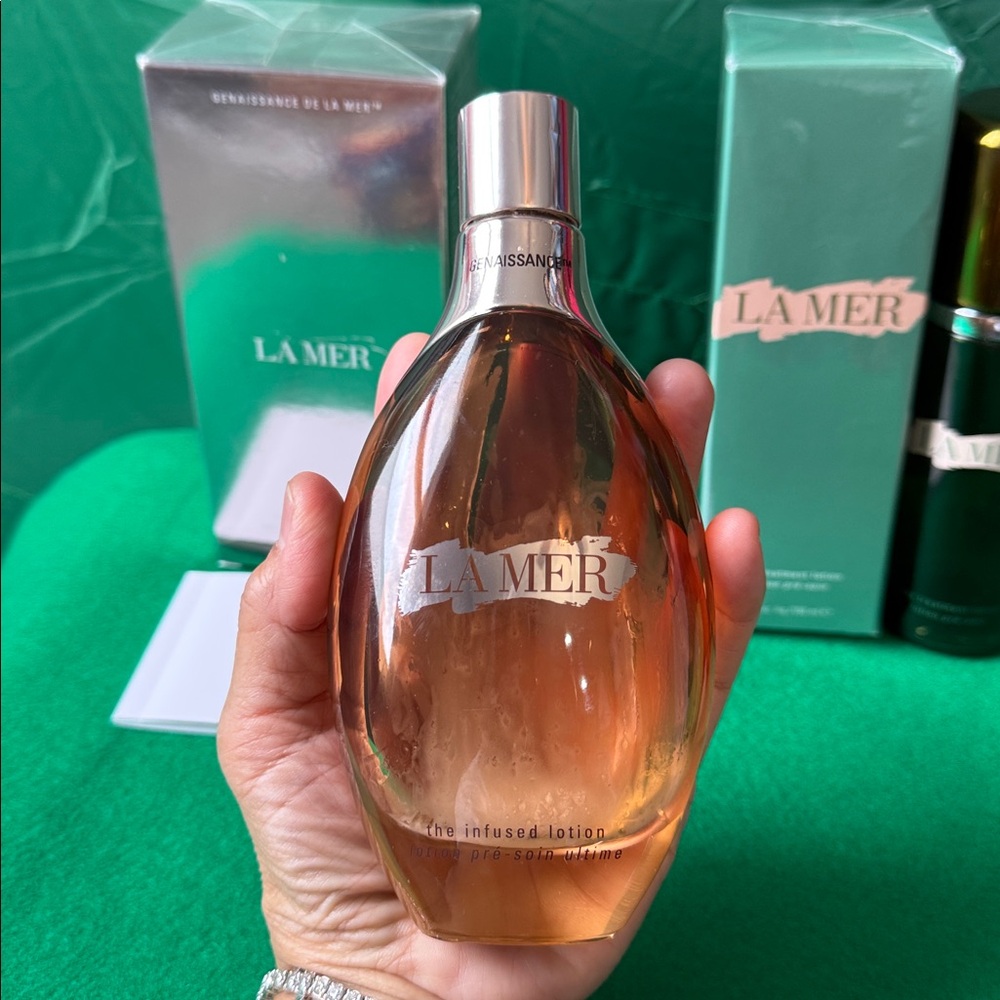 💚EMPTY BOTTLE  OF 💚La Mer Women's Bath & Body Set - Green and Silver - Picture 3 of 4